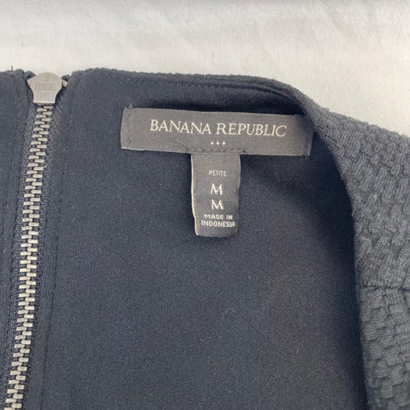 Banana Republic Cropped Tank Black Women’s Size Medium Petite - Picture 6 of 10